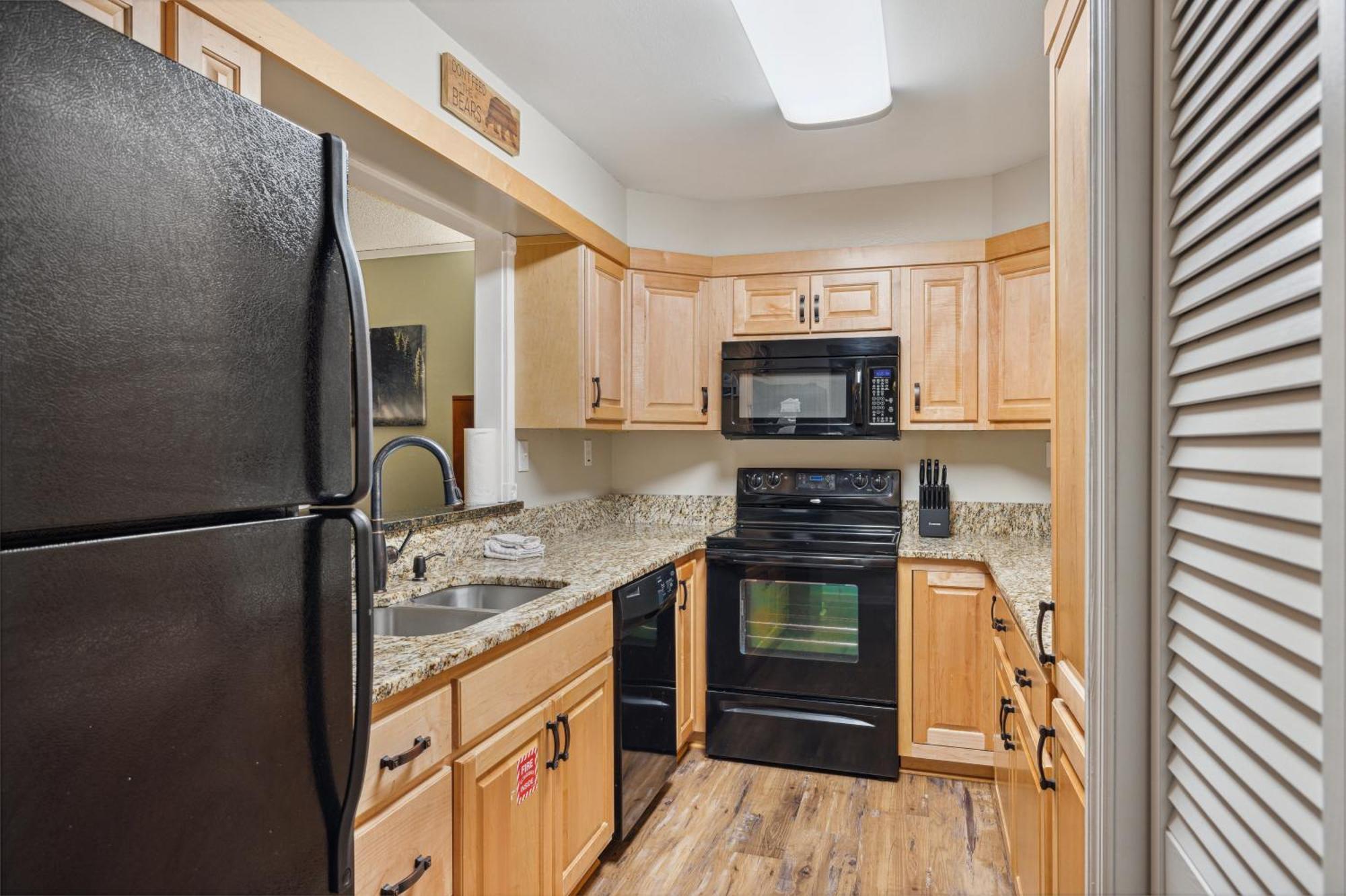 Obear Mountain Is A Newly Updated Condo In Chalet Village Of Gatlinburg! 외부 사진